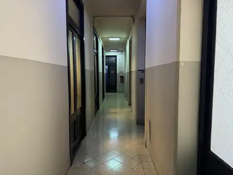 Oficina en alquiler en Monserrat