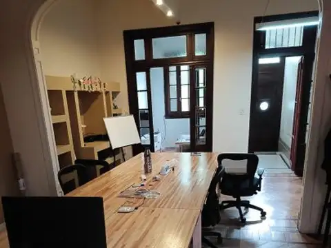 Caballito Casa 6 ambientes con cochera