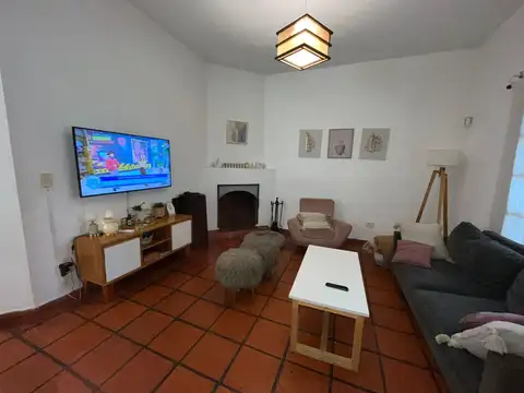 Casa en Venta en Barrio Malvinas, USD 230.000