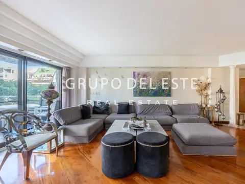Ugarteche al 3200