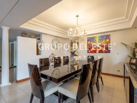 Departamento en Venta con 1 cocheras