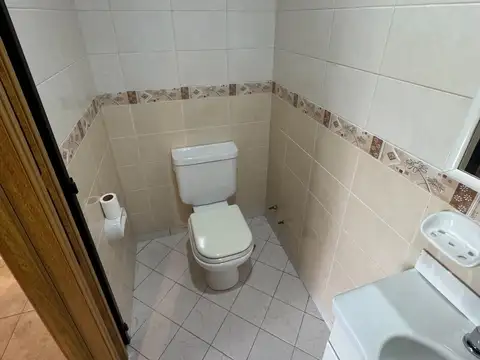 Departamento al frente y amueblado