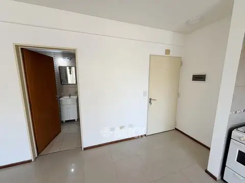 AV. ENTR RIOS AL 1300 - IMPECABLE BALCON FRENTE TODO SOL