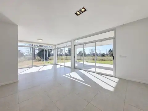 Casa en Venta al Oeste