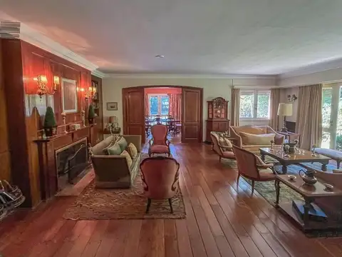 Casa en Venta de 5 dormitorios