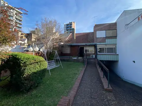 CASA EN ALQUILER - ZONA NORTE