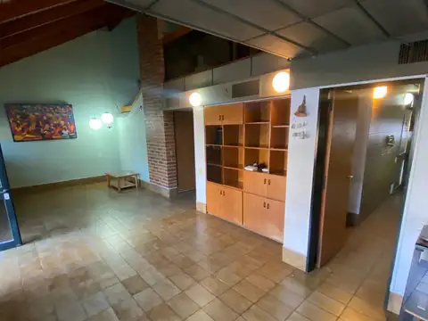 Casa en Alquiler de 4 dormitorios