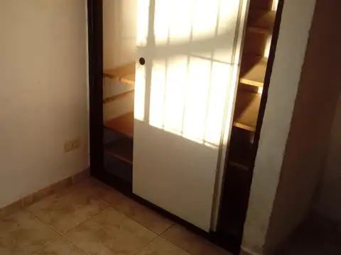 Depto Tipo Casa en Alquiler de 2 dormitorios