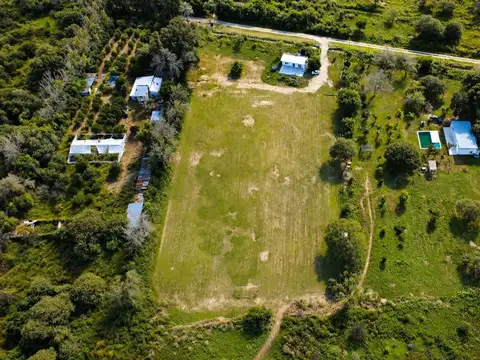 EN VENTA QUINTA 4.6 ha. CON CANCHAS Y PILETA.