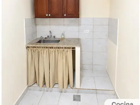 Casa 2 ambientes con 1 baño