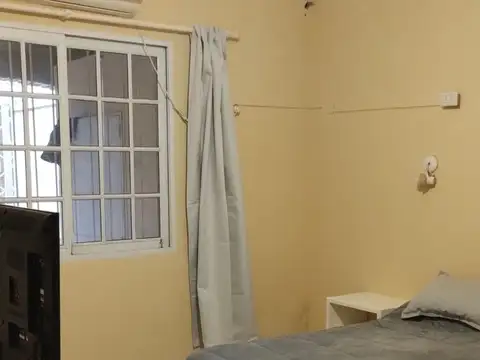 Casa 6 ambientes con 3 baños