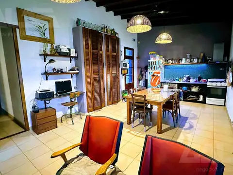 Casa en Venta con 1 cochera