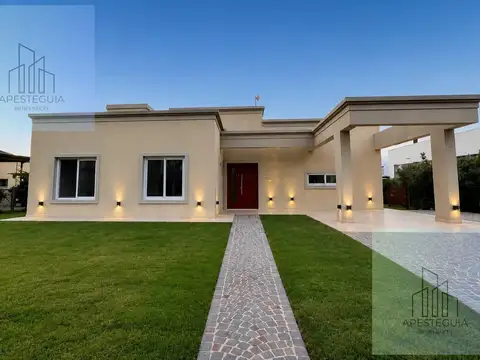 Casa En Venta A Estrenar CANNING - Barrio SANTA INES