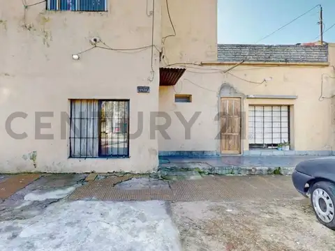 CASA EN VENTA WILDE 4 AMBIENTES FINANCIA OPORTUNIDAD