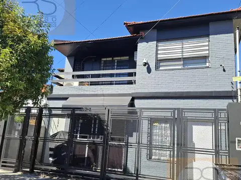 PH 3 Ambientes y Depto. 1 Ambiente en Venta - El Palomar