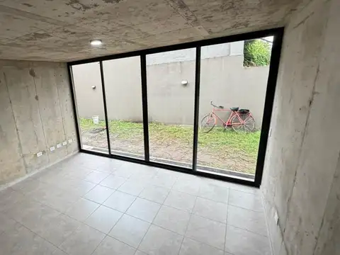 Casa en Alquiler en Jose Clemente Paz, $ 1.100.000