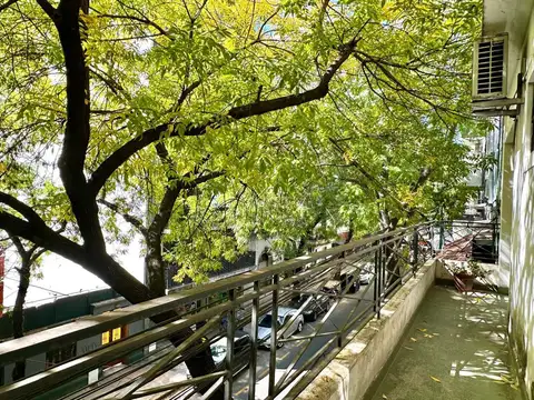 PH en VENTA 4 ambientes en Almagro Norte, Balcon con vista verde