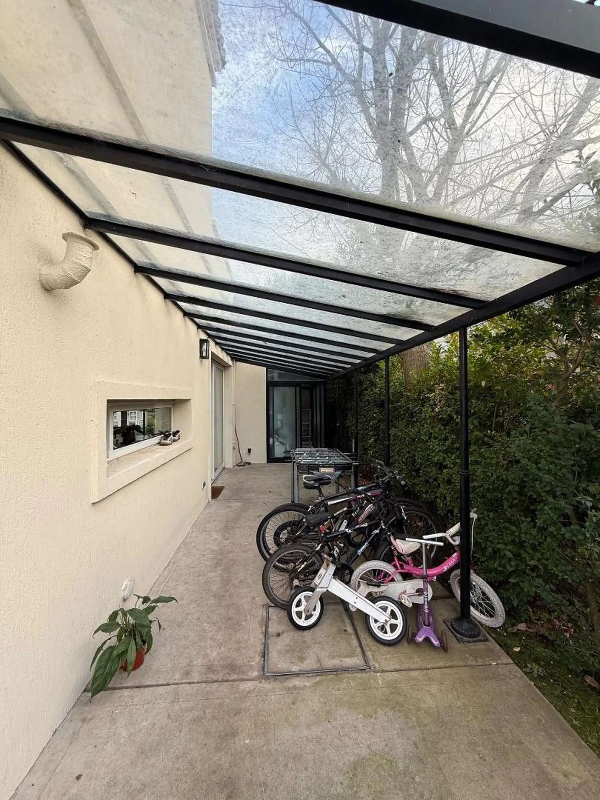Casa en Venta 5 amb. Rumenco Los Pinos