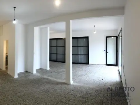 Local en Alquiler en Manuel B Gonnet, $ 1.700.000