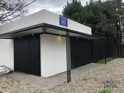 Local en Alquiler en Manuel B Gonnet, $ 1.700.000