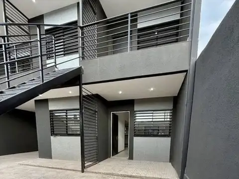 DPTO 2 AMBIENTES CON PATIO A ESTRENAR JOSE C PAZ