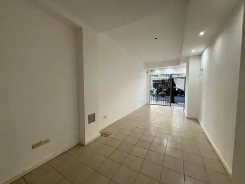 Local en Alquiler en Centro, $ 800.000