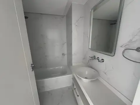 DEPARTAMENTO 2 AMBIENTES A ESTRENAR AL FRENTE CON BALCÓN