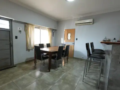 Casa en venta en Cinco Esquinas