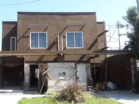 DUPLEX EN VENTA CON FINANCIACION DIRECTA DEL PROPIETARIO!