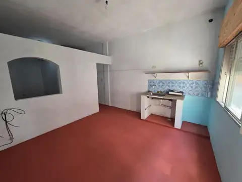 Depto Tipo Casa en Alquiler de 1 dormitorio