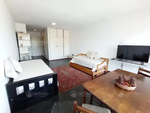Apartamento en Peninsula, Monoambiente *
