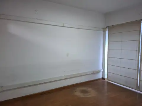 Local en Venta Via Pública