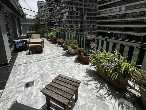 5 Ambientes con dependencia, escritorio y cochera en Belgrano!