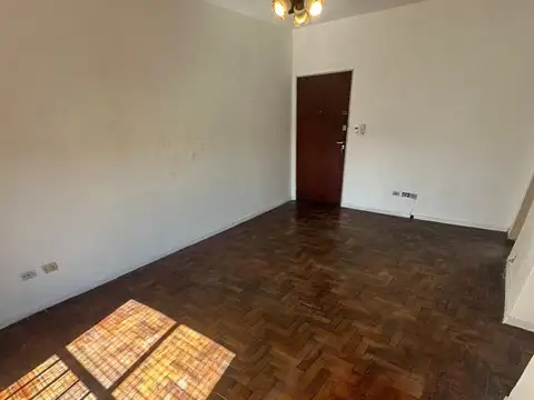 Depto Tipo Casa en Venta de 2 ambientes