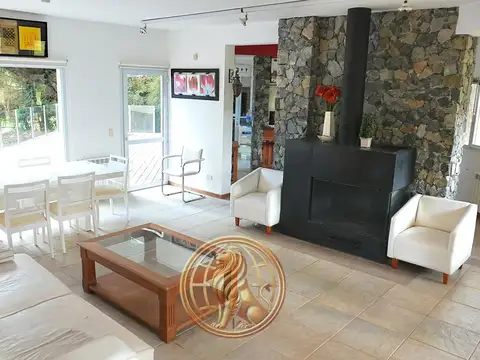 Casa en Venta de 5 dormitorios