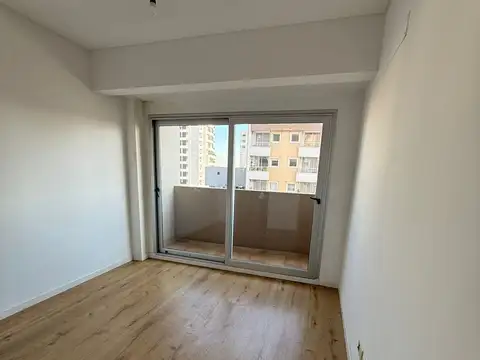 EXCELENTE SEMIPISO 3 AMB. AL FRENTE