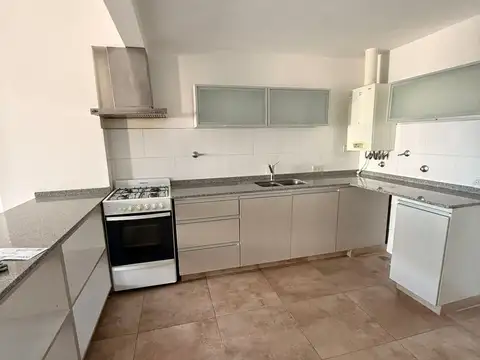 Departamento en Alquiler en Banfield, $ 1.200.000