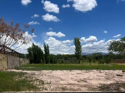TERRENO EN VENTA EN BARRIO PRIVADO SUELOS DE OLAVARRIA