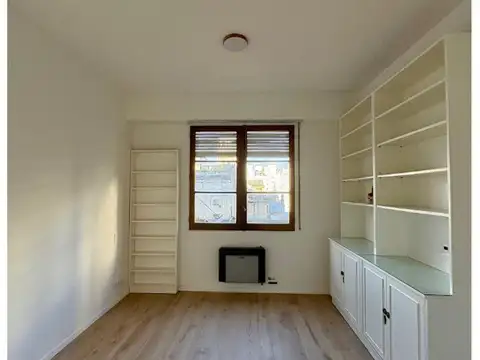 VENTA DEPARTAMENTO TRES AMBIENTES REFACCIONADO