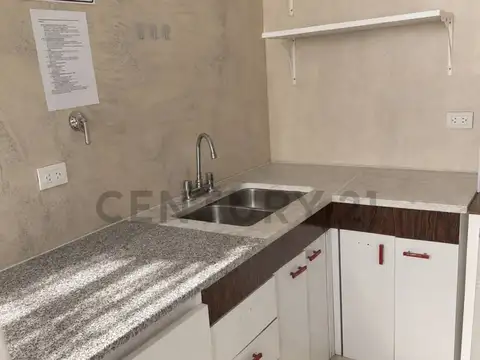 Oficina en Alquiler 1966 años