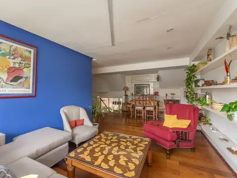 Venta depto duplex 4 ambientes,  cochera Recoleta