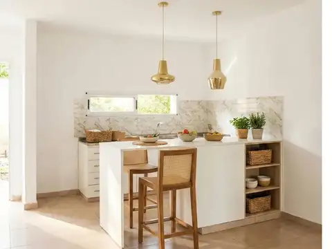 Depto Tipo Casa en Venta en Ituzaingó Norte, USD 110.000