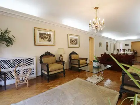 Departamento en Venta de 5 ambientes