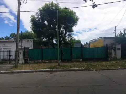 VENTA CASA 3 AMB APTO CREDITO TEMPERLEY PATIO