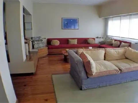 Casa de 5 ambientes en Venta en Villa crespo 