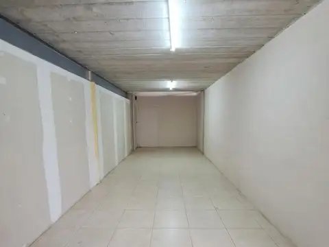 Local en Alquiler en Funes, USD 3.500