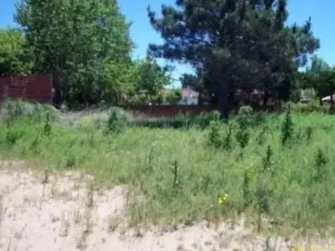 Terreno  venta 15 x 35.92 mts - 539 mts 2 totales- Aguas Verdes
