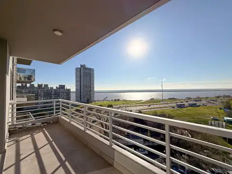 Venta. Departamento de 1 dormitorio con balcón, cochera y amenities - Distrito Puero Norte, Rosario.