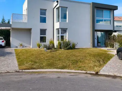 Casa en  alquiler en Fincas de Hudson