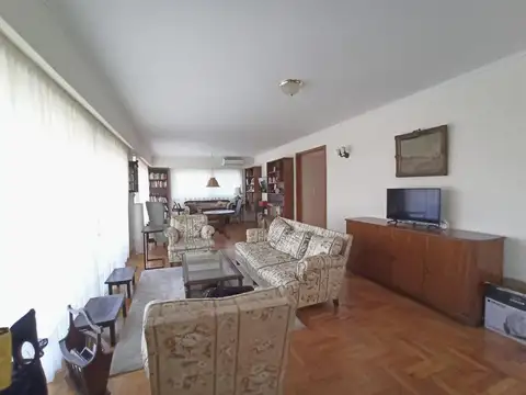 Departamento en Alquiler de 4 dormitorios